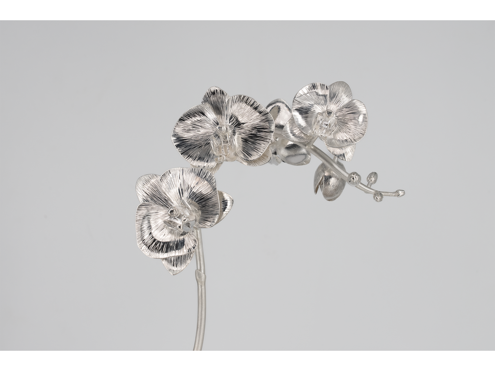 Silver flower Sculptures — Wilde Flower